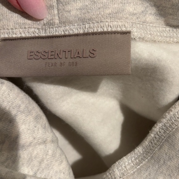 Fear of God Essentials Hoodie Pullover Light Oatmeal Grey XL NEW NWT Authentic - Picture 5 of 6